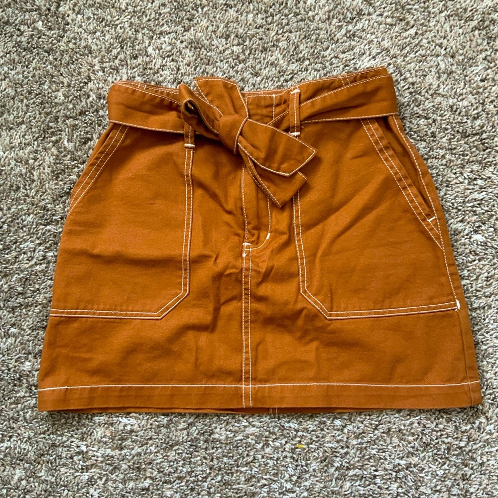 Super Cute High Waisted Wild Fable Light Brown Mini Skirt with Belt!